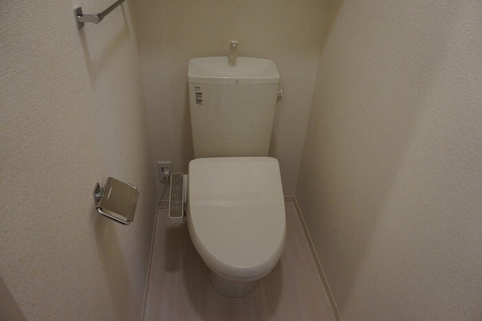 物件内観写真7　(トイレ)