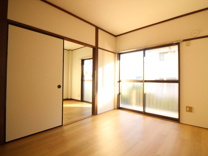 物件内観写真7　(居室)