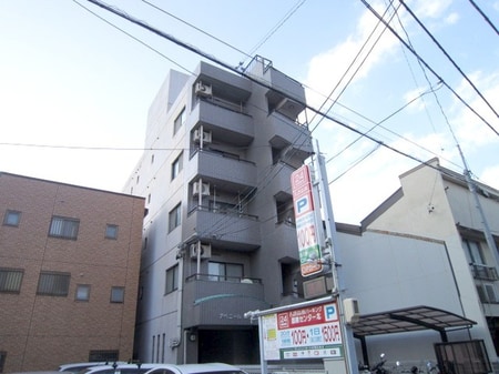 アベニ－ル那古野外観写真