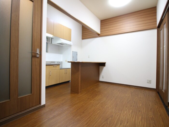 物件内観写真7　(居室)