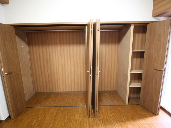物件内観写真15　(収納)