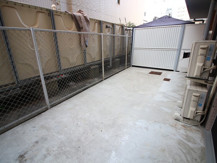 物件内観写真16　(ベランダ・バルコニー)