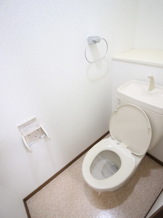 物件内観写真18　(トイレ)