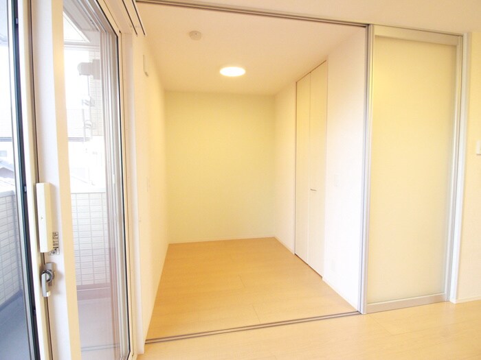 物件内観写真14　(居室)