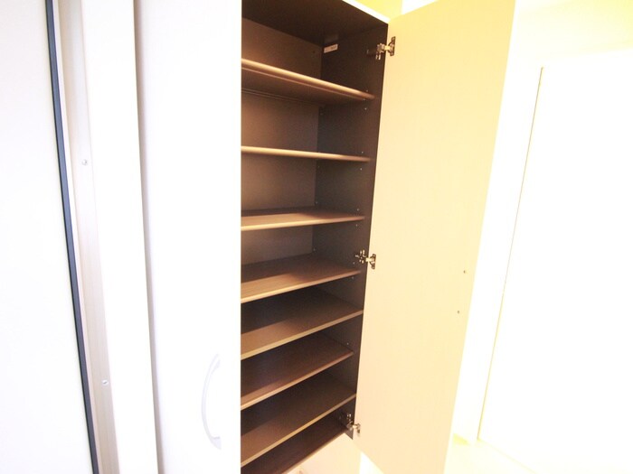 物件内観写真22　(靴箱)