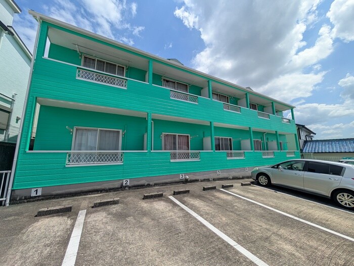 物件外観写真1　(外観写真)