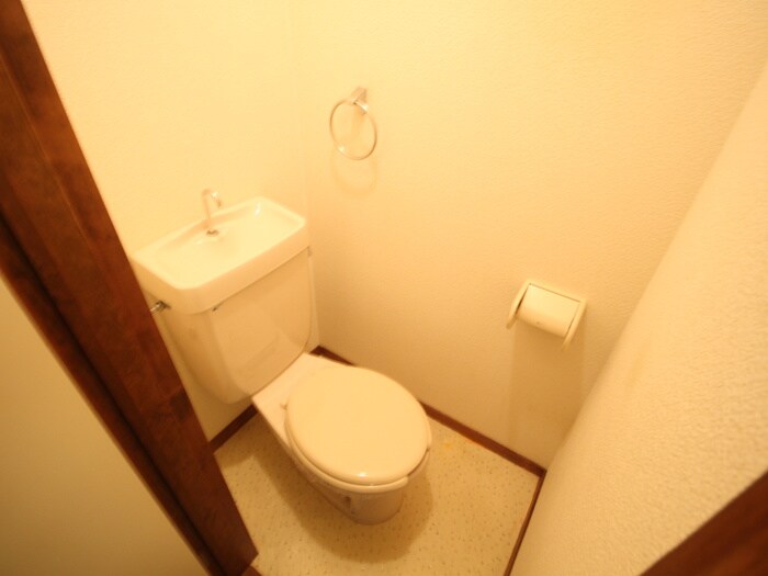 物件内観写真13　(トイレ)