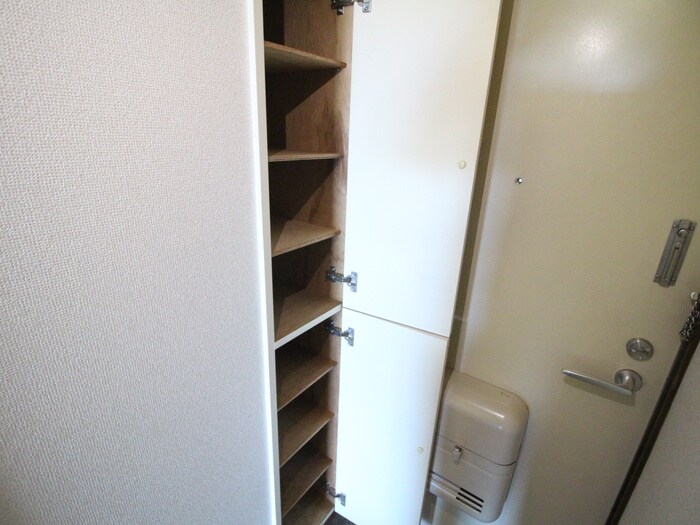 物件内観写真17　(靴箱)