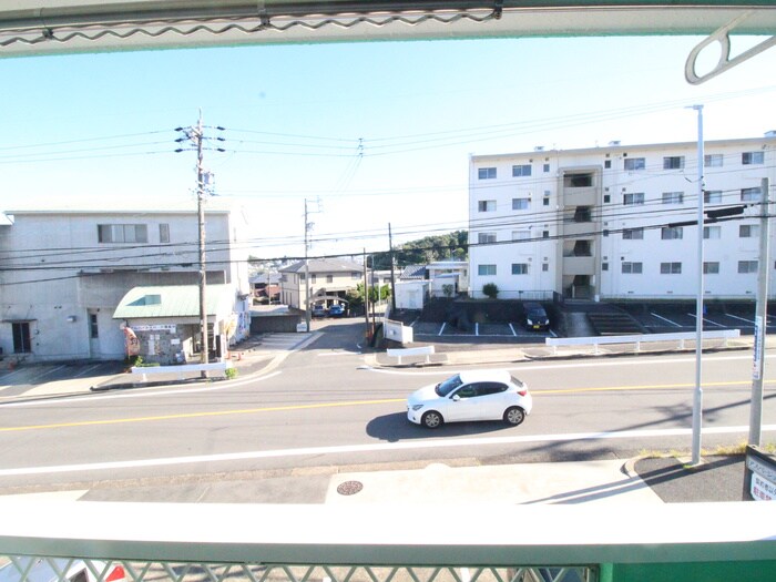 物件内観写真19　(室内からの展望)