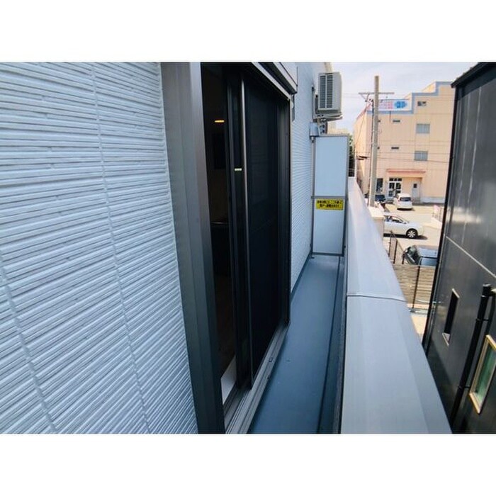 物件内観写真13　(ベランダ・バルコニー)