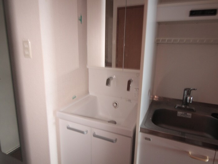 物件内観写真10　(洗面)