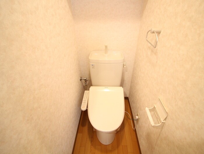 物件内観写真10　(トイレ)