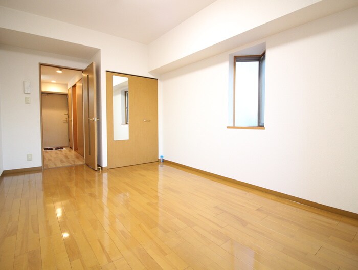 物件内観写真18　(居室)