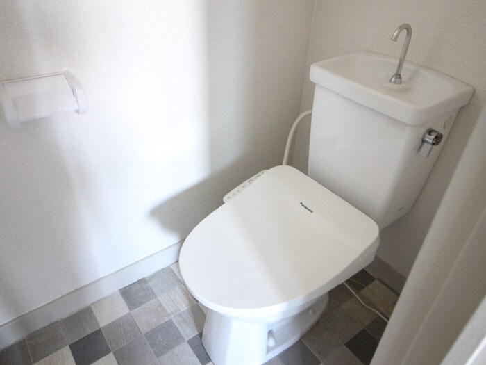 物件内観写真12　(トイレ)