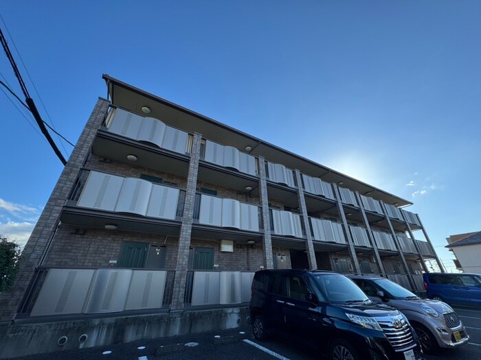 物件外観写真3　(外観写真)