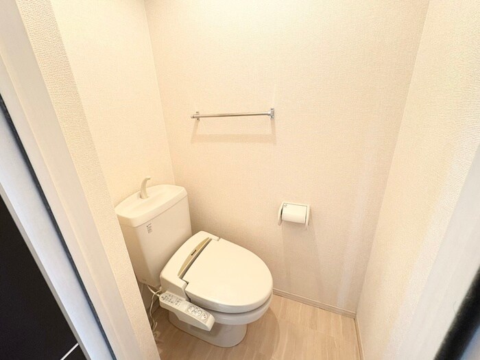 物件内観写真12　(トイレ)