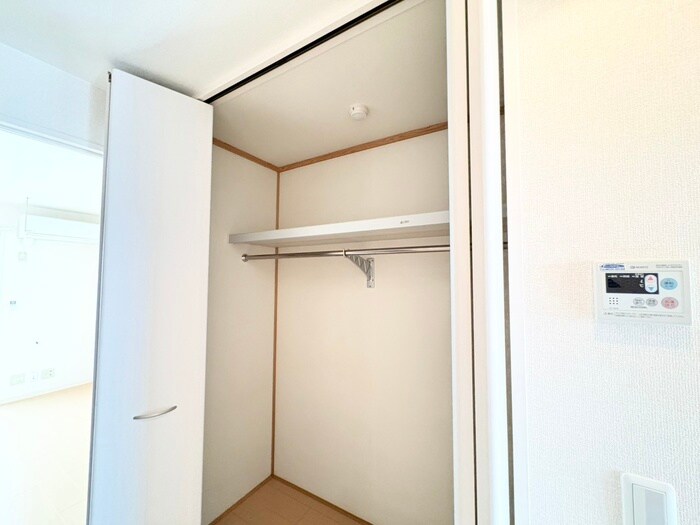 物件内観写真14　(収納)