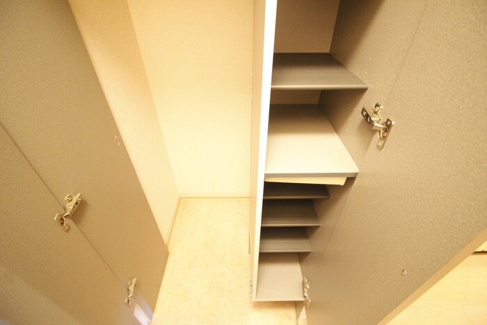 物件内観写真19　(靴箱)