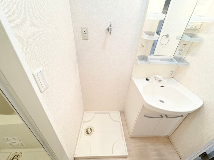 物件内観写真21　(洗濯機置場)