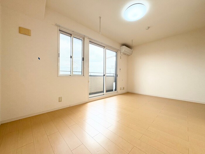 物件内観写真22　(居室)