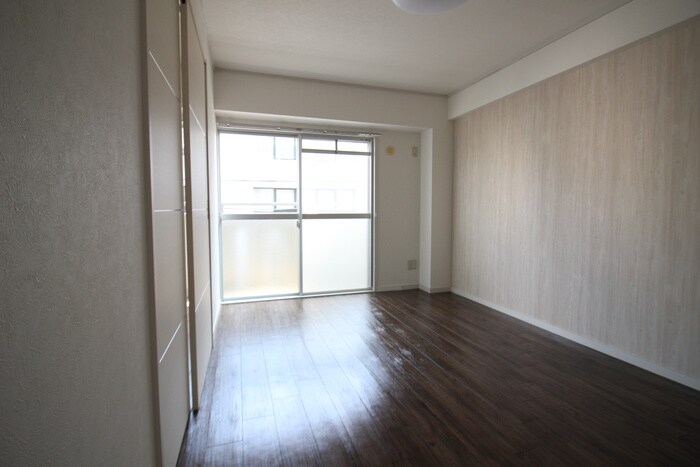 物件内観写真16　(居室)