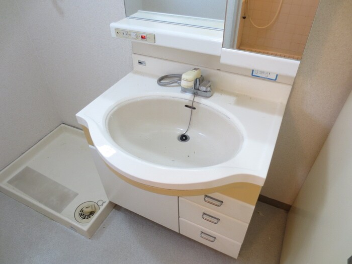 物件内観写真7　(洗面)