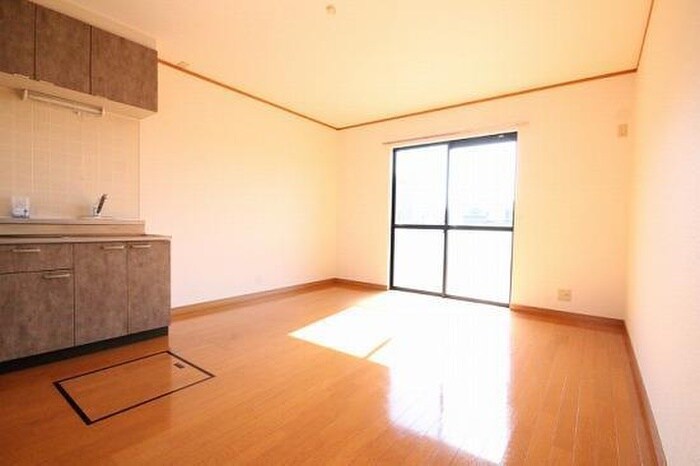 物件内観写真11　(居室)