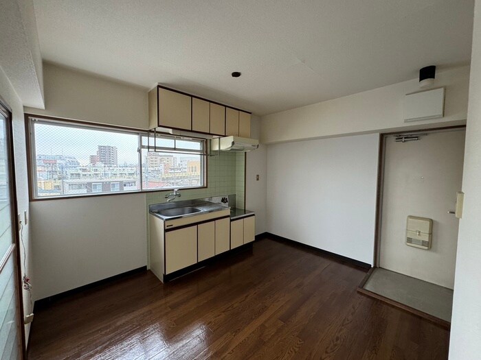 物件内観写真9　(廊下)