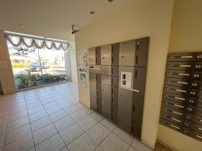 物件外観写真6　(建物設備)