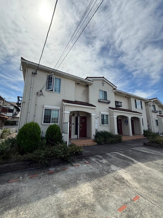 物件外観写真3　(外観写真)