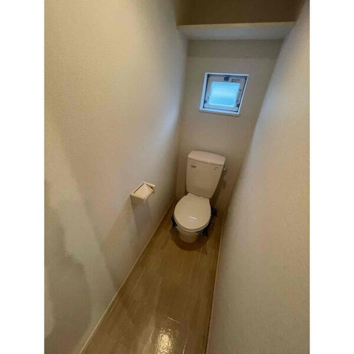 物件内観写真12　(トイレ)