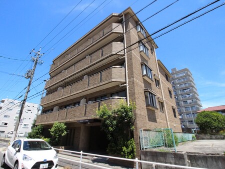 エスカーラ平針外観写真