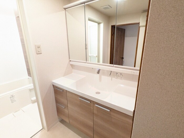 物件内観写真10　(洗面)