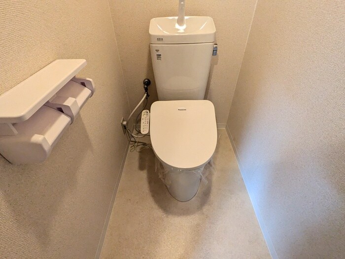 物件内観写真12　(トイレ)