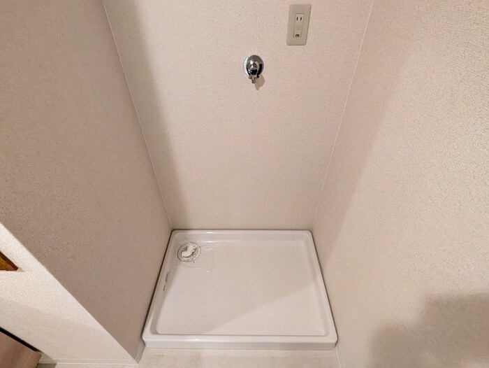 物件内観写真21　(洗濯機置場)