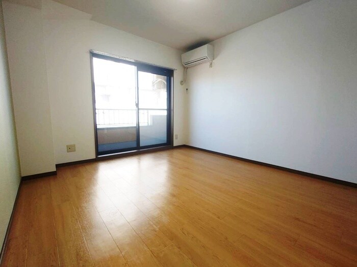 マンションボナールの居室