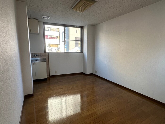 物件内観写真10　(居室)