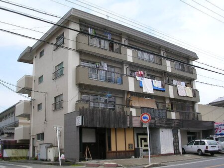 三宅ビル外観写真