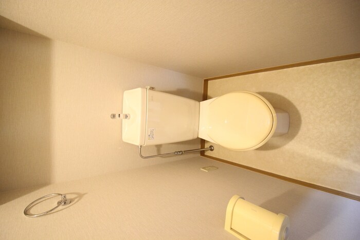 物件内観写真17　(トイレ)