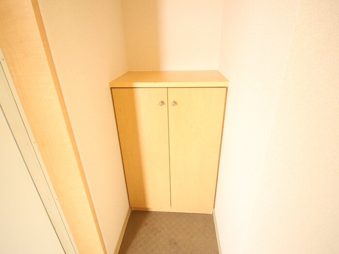 物件内観写真18　(靴箱)