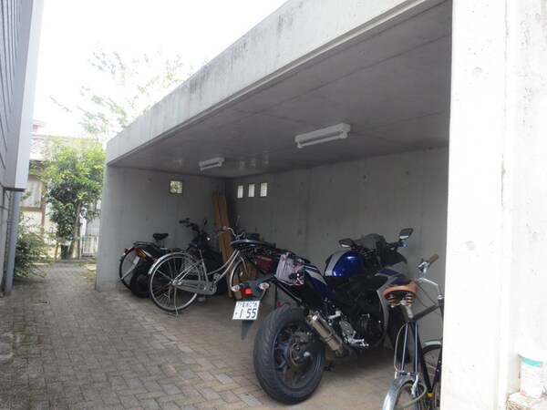 駐輪場