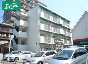 アベニュー大宝外観写真