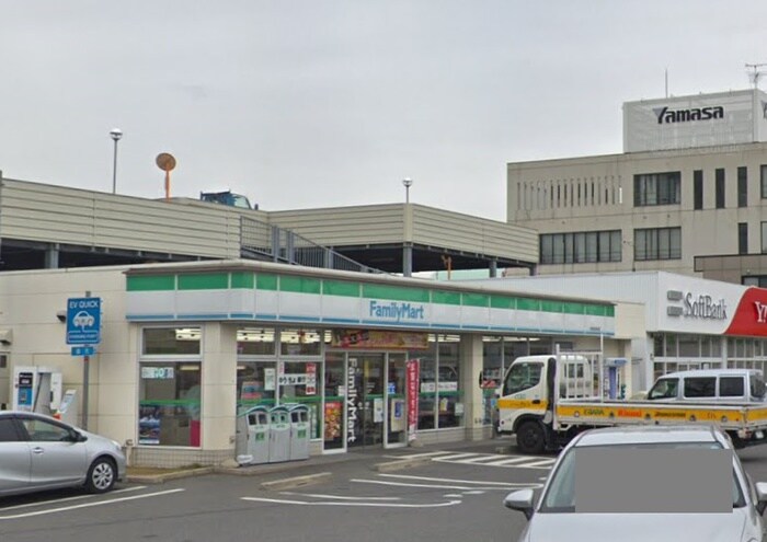 ファミリーマート