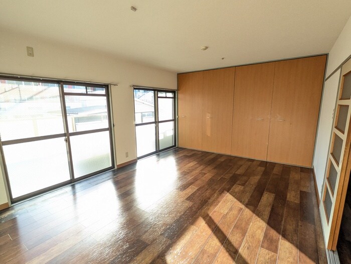 物件内観写真22　(居室)