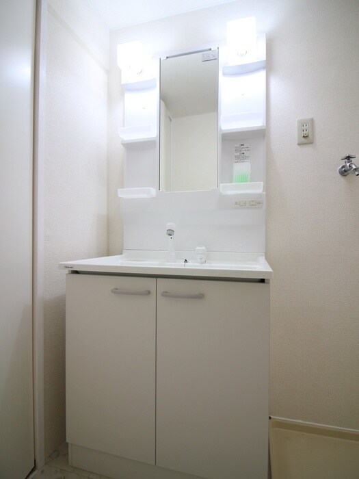 物件内観写真13　(洗面)