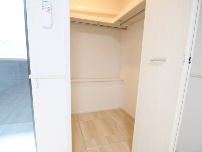 物件内観写真9　(収納)