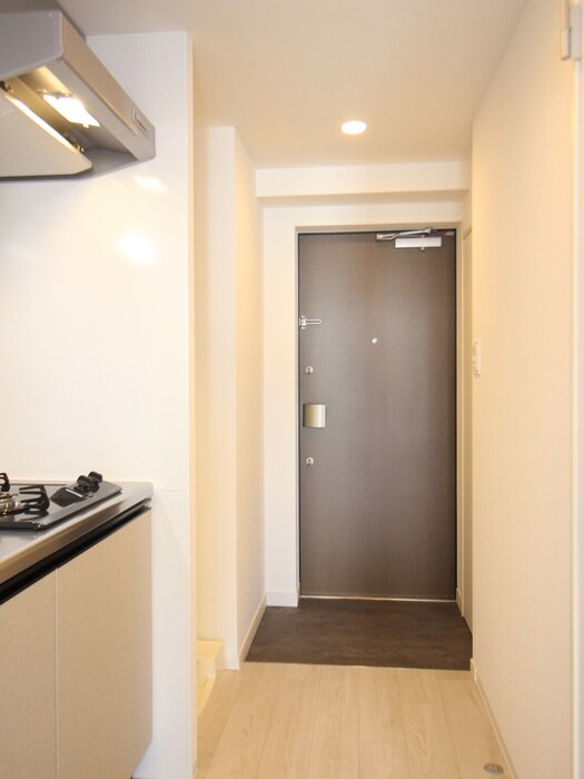 物件内観写真3　(廊下)