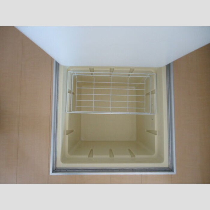 物件内観写真10　(収納)