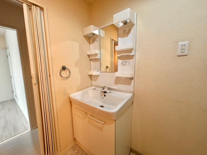 物件内観写真10　(洗面)