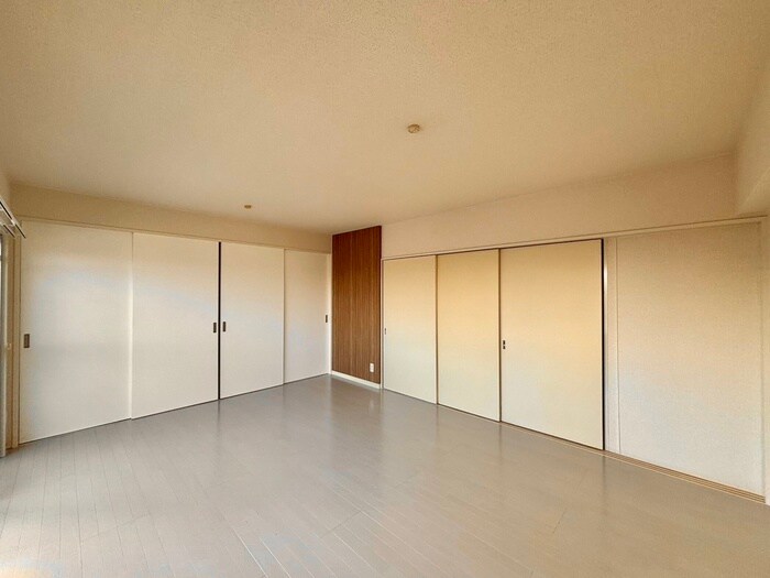 物件内観写真13　(居室)